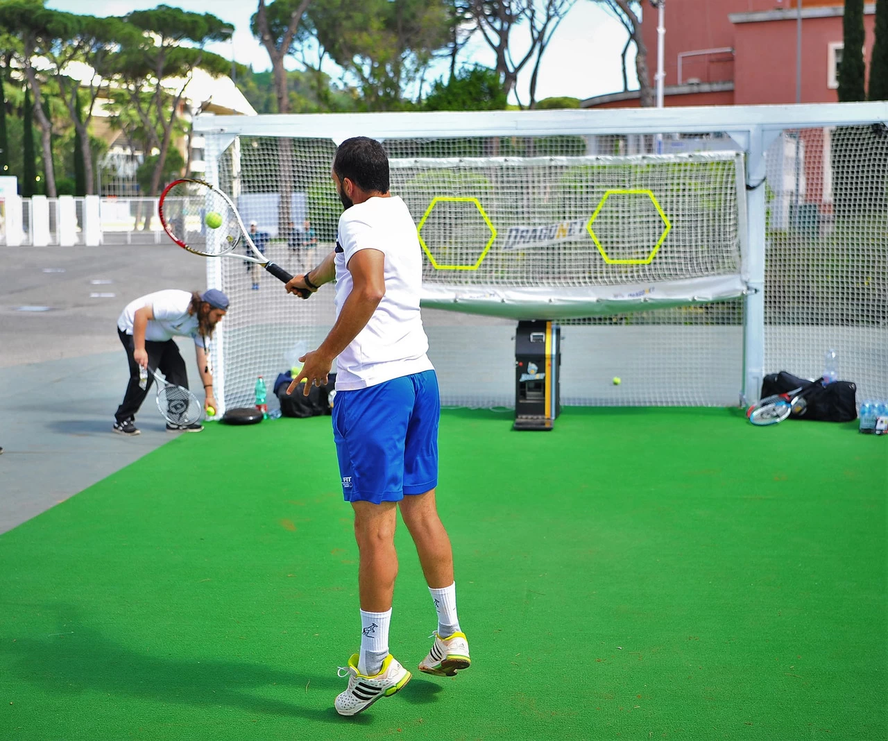 Dragonet Pro Ball Machine 4 Dragonet Pro Ball Machine - Image 2